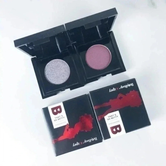 ipsy Other - Betty Boop That's So Betty Eyeshadow x2